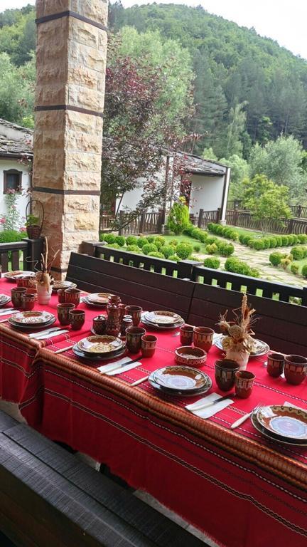Gulubovtsi Guest House Pekliuk מראה חיצוני תמונה